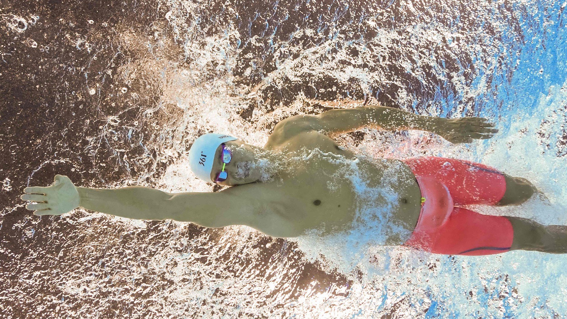 东方未破晓，丹佛已天明，当上海鏖战折射出约基奇降维打击的决赛哲学